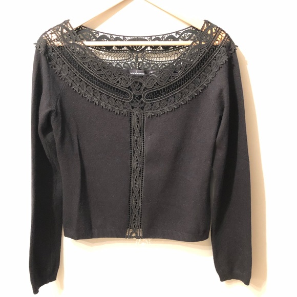 Black Lace Collared Top - Picture 5 of 8